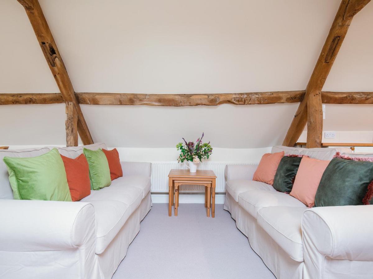 Villa Hayloft At Newbarn Farm Chipping Norton Exterior foto
