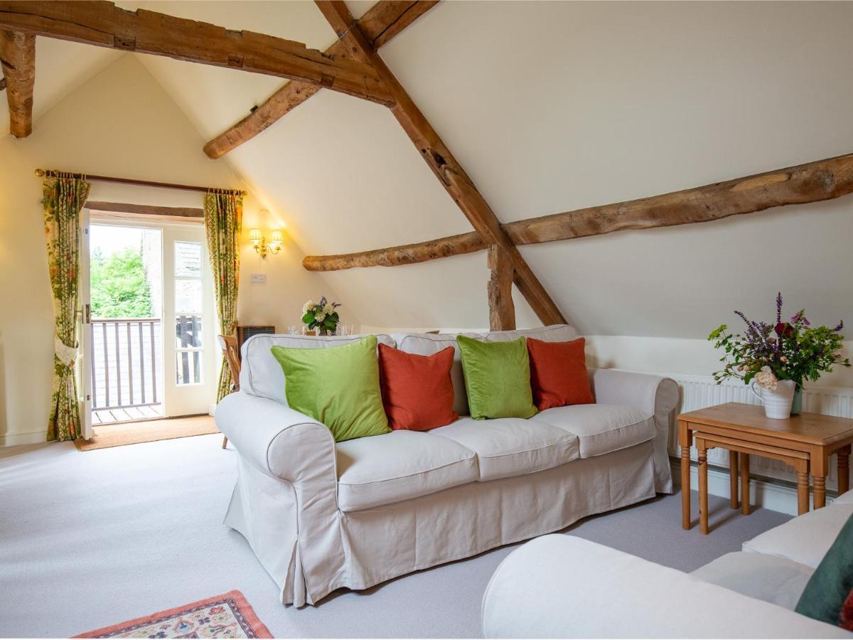 Villa Hayloft At Newbarn Farm Chipping Norton Exterior foto